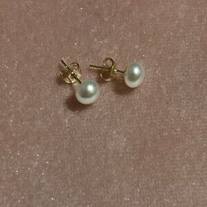 14k Gold and Pearl Stud Earrings